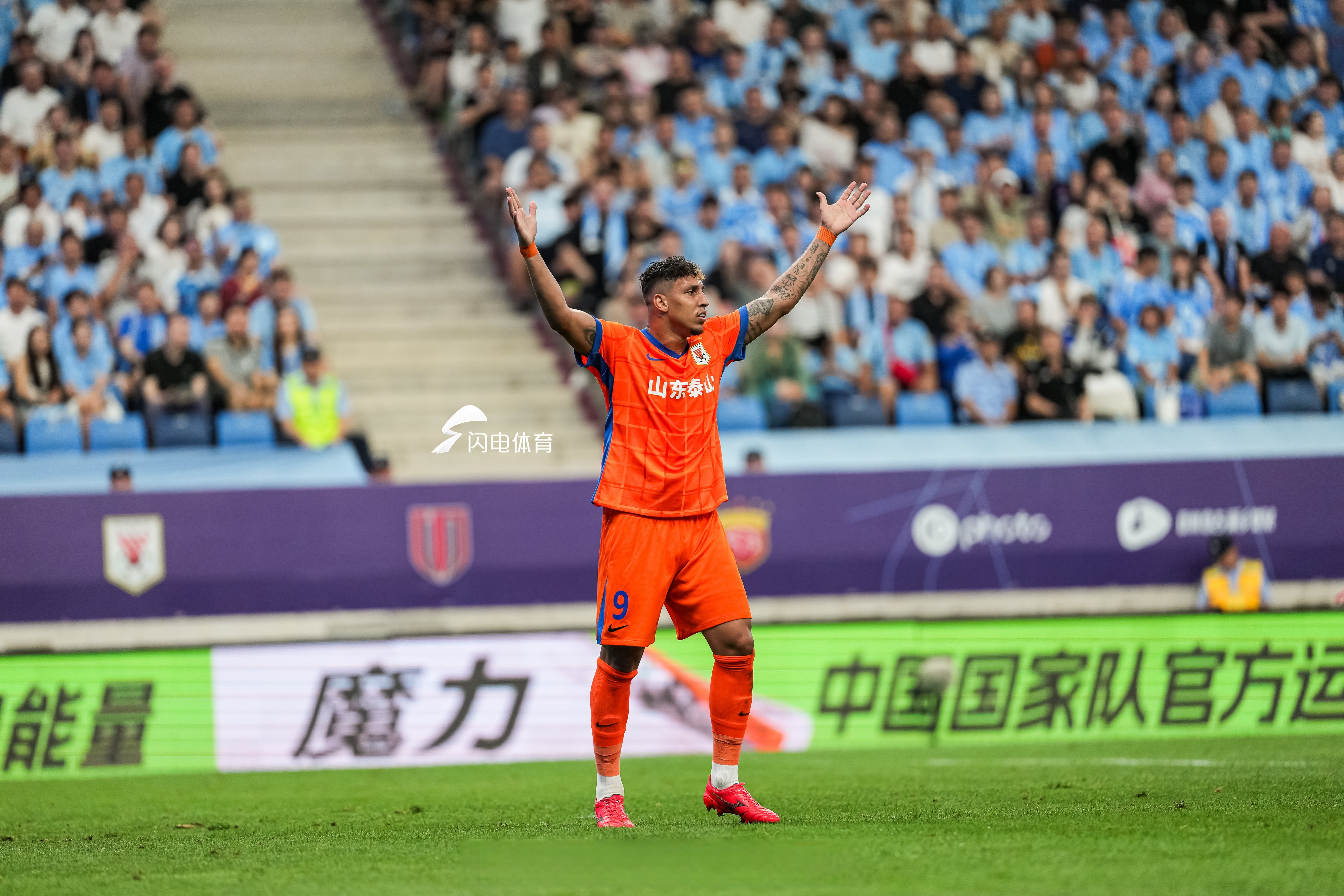 雷竞技登录关于里程碑夜托特纳姆远射贴柱，欧联赛后刷纪录，引发热议，资深球员宣示担当的信息